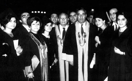 هوشنگ سیحون بهائی یهودی‌تبار